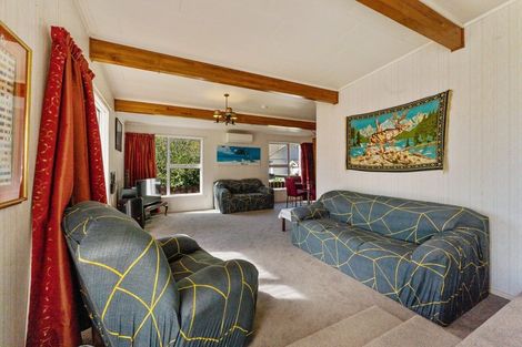 Photo of property in 26 Mamaku Street, Paraparaumu, 5032