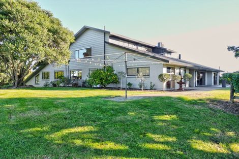 Photo of property in 122 Fitzherbert Avenue, Tawhero, Whanganui, 4501