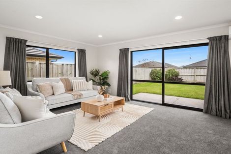 Photo of property in 32 Hodgkinson Road, Pegasus, 7612