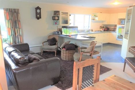 Photo of property in 8a Aintree Grove, Churton Park, Wellington, 6037