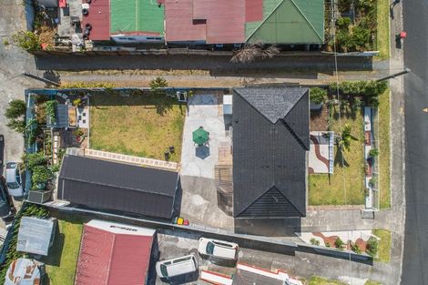 Photo of property in 8 Julian Place, Otara, Auckland, 2023