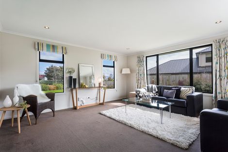 Photo of property in 39 Irwin Logan Drive, Mosgiel, 9024