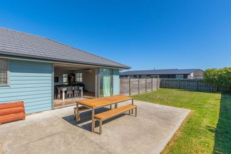Photo of property in 79 Kotuku Drive, Paraparaumu Beach, Paraparaumu, 5032