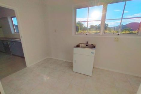 Photo of property in 114 Avondale Road, Taradale, Napier, 4112