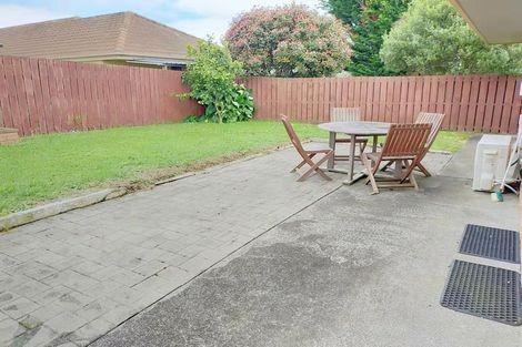 Photo of property in 14 Mark Carter Place, Flat Bush, Auckland, 2019