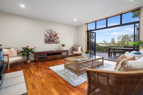 Photo of property in 41 Overdale Drive, Cashmere, Christchurch, 8022