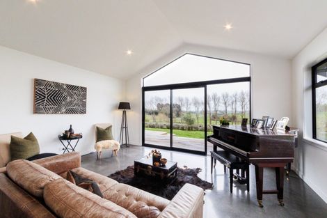 Photo of property in 10 Beechwood Road, Feilding, 4779
