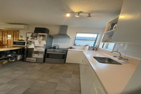Photo of property in 25 Sandra Street, South New Brighton, Christchurch, 8062