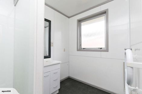 Photo of property in 28-28b Jane Grove, Paparangi, Wellington, 6037