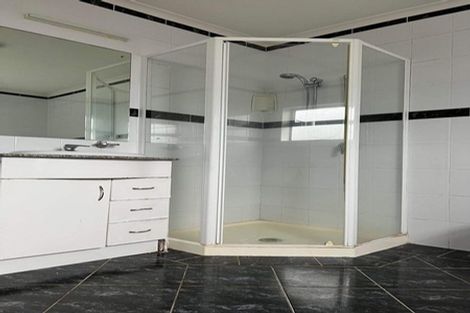 Photo of property in 5a Robertson Road, Favona, Auckland, 2024