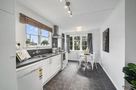 Photo of property in 119 Kowhai Street, Naenae, Lower Hutt, 5011