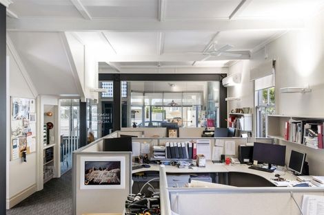 Photo of property in 58 Calliope Road, Stanley Point, Auckland, 0624