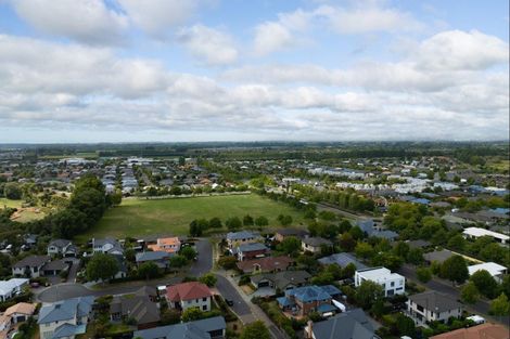 Photo of property in 11 Breton Close, Northwood, Christchurch, 8051