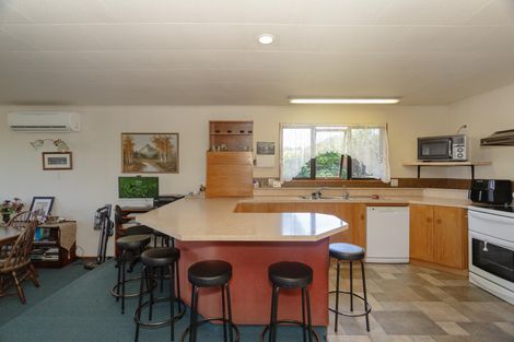 Photo of property in 16 Coronation Street, Moeraki, Palmerston, 9482