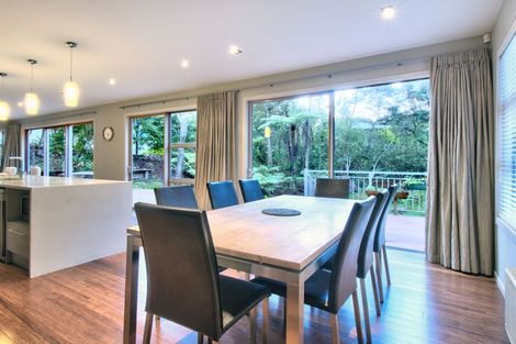 Photo of property in 20b Konini Road, Titirangi, Auckland, 0604