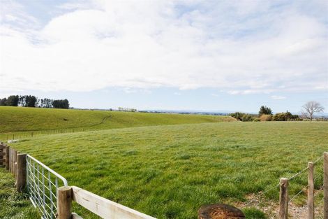 Photo of property in 73 Brightwell Road, Marton, 4894