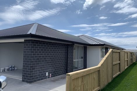 Photo of property in 186 Te Okuroa Drive, Papamoa, 3118