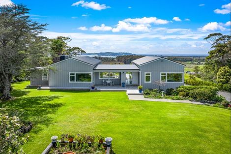 Photo of property in 201 Takatu Road, Tawharanui Peninsula, Warkworth, 0986