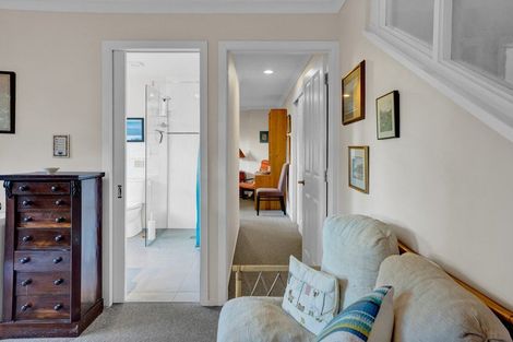 Photo of property in 127 Wairau Road, Oakura, 4314