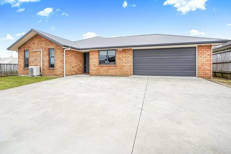 Photo of property in 15 Jack Rise, Grandview Heights, Hamilton, 3200
