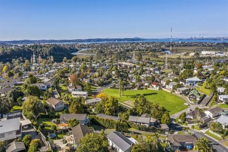 Photo of property in 38 Keegan Drive, Massey, Auckland, 0614