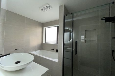 Photo of property in 13a Graeme Avenue, Mangere East, Auckland, 2024