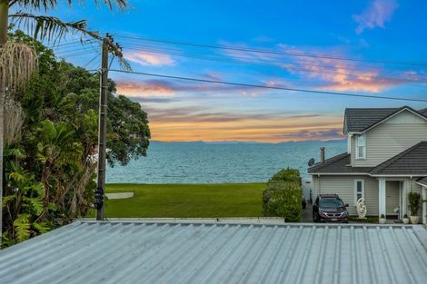 Photo of property in 2 Claude Road, Stanmore Bay, Whangaparaoa, 0932