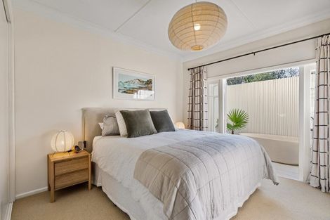 Photo of property in 113a Chaucer Road, Hospital Hill, Napier, 4110