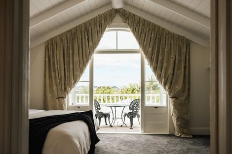 Photo of property in 31 Richmond Avenue, Northcote Point, Auckland, 0627