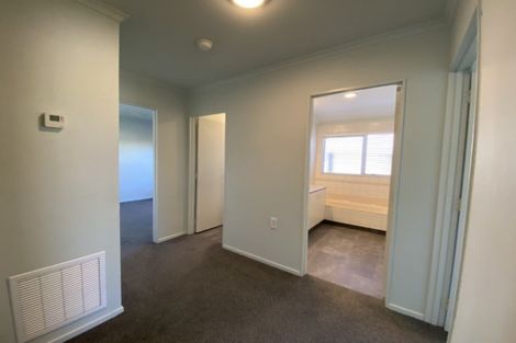 Photo of property in 165 Heta Road, Highlands Park, New Plymouth, 4312