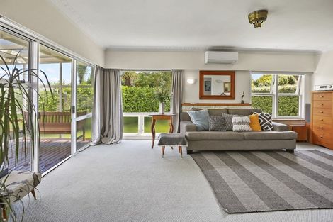 Photo of property in 55 Casey Avenue, Fairfield, Hamilton, 3214