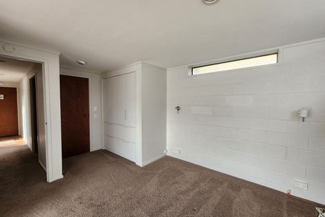 Photo of property in 6 Winstone Place, Highlands Park, New Plymouth, 4312