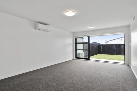 Photo of property in 2d/4045 Great North Road, Glen Eden, Auckland, 0602