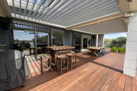 Photo of property in 67 Milano Boulevard, Karaka, Papakura, 2113