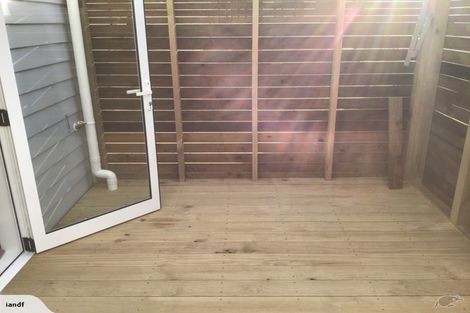 Photo of property in Pirie Street Townhouses, 15/35u Pirie Street, Mount Victoria, Wellington, 6011