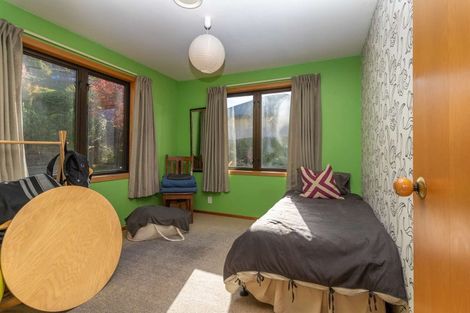 Photo of property in 16 Golden Terrace, Queenstown, 9300