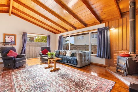 Photo of property in 52b Tirimoana Road, Te Atatu South, Auckland, 0602