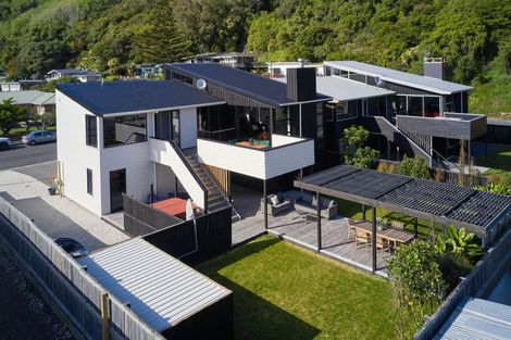 Photo of property in 14a Margate Street, Kaikoura, 7300