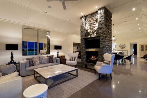 Photo of property in 11 Carlin Creek Drive, Drift Bay, Queenstown, 9371