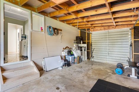 Photo of property in 98 Oxford Road, Okato, 4335