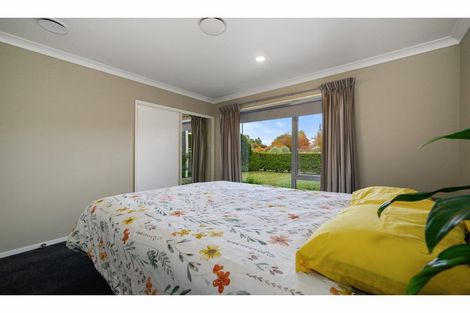 Photo of property in 12 Springwater Avenue, Northwood, Christchurch, 8051