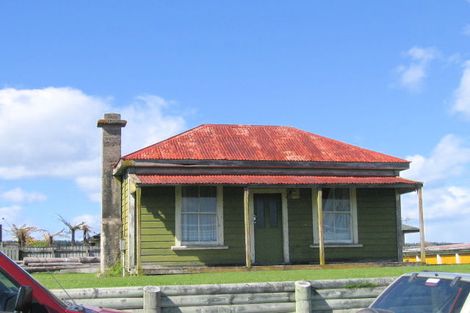 Photo of property in 9 Hinerau Grove, Waipahihi, Taupo, 3330