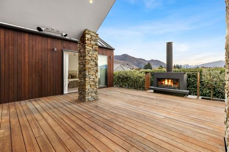 Photo of property in 11 Campbell Road, Wanaka, 9305