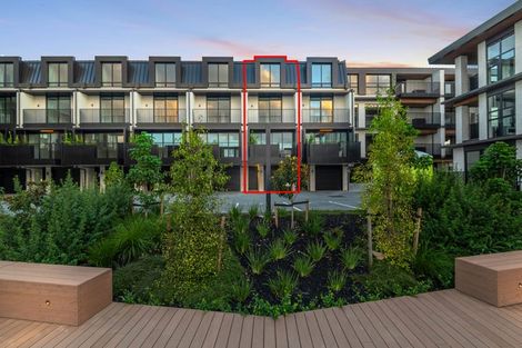 Photo of property in 9b Windlass Street, Long Bay, Auckland, 0630