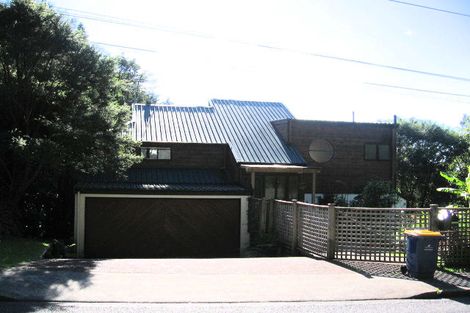 Photo of property in 145 Konini Road, Titirangi, Auckland, 0604