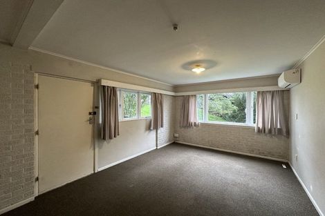 Photo of property in 60 Edmonton Road, Henderson, Auckland, 0612