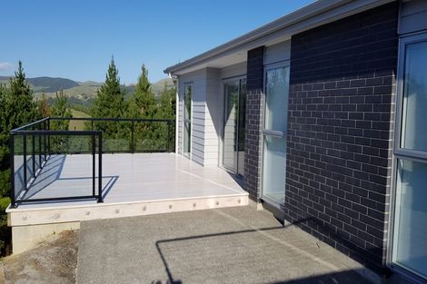 Photo of property in 92 Endeavour Drive, Whitby, Porirua, 5024