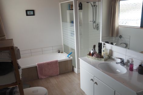 Photo of property in 110 Lakewood Drive, Nukuhau, Taupo, 3330