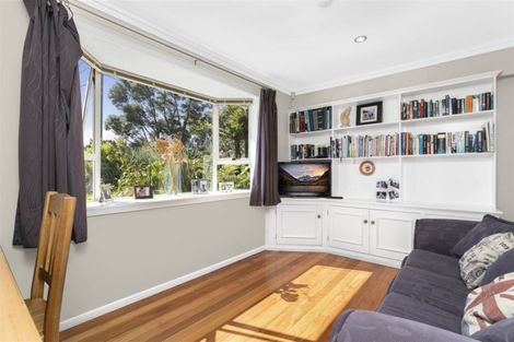 Photo of property in 188 Forest Hill Road, Waiatarua, Auckland, 0612