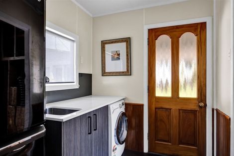 Photo of property in 255 Princes Street, Hawera, 4610